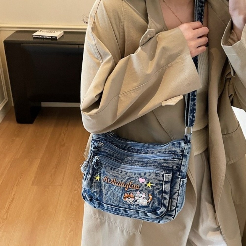 Vintage Fabric Denim Crossbody - Embroidery Cat ulasan dan harga