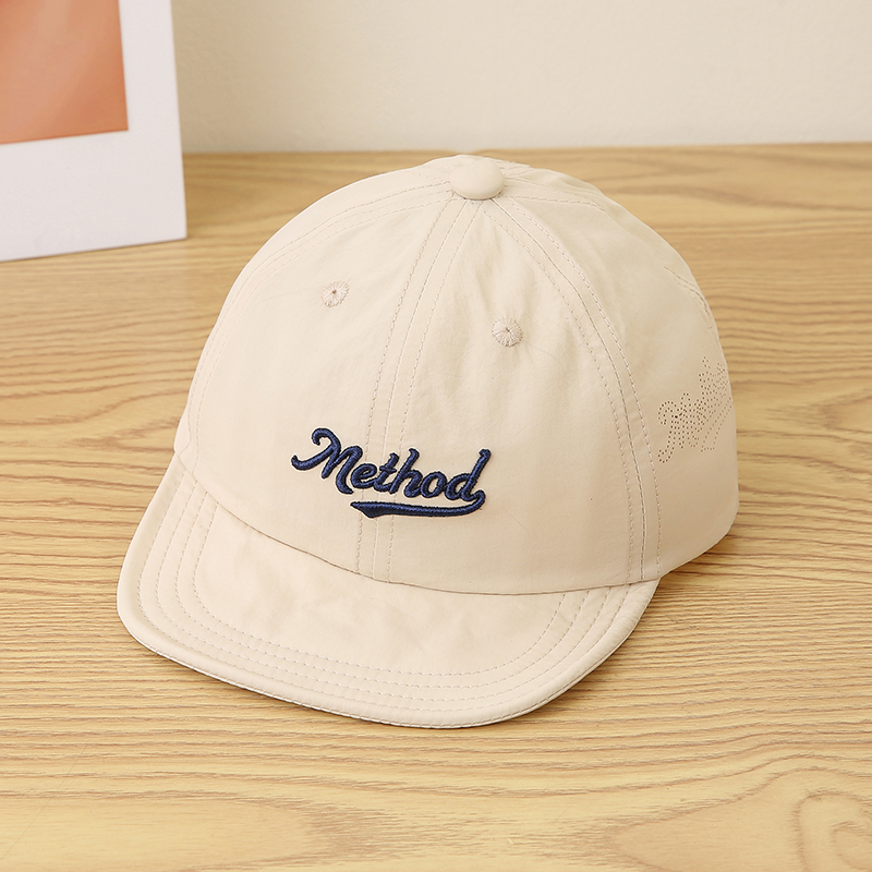 Method American-style bold emb - Embroidery Cap ulasan dan harga