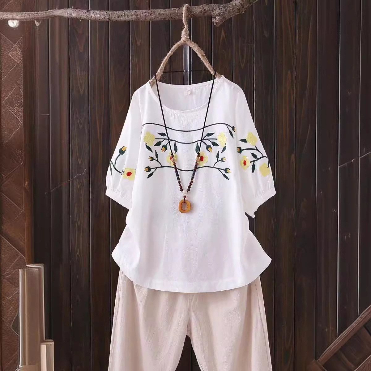 Plus-size Women's Spring and S - Embroidery Cotton Shirt ulasan dan harga