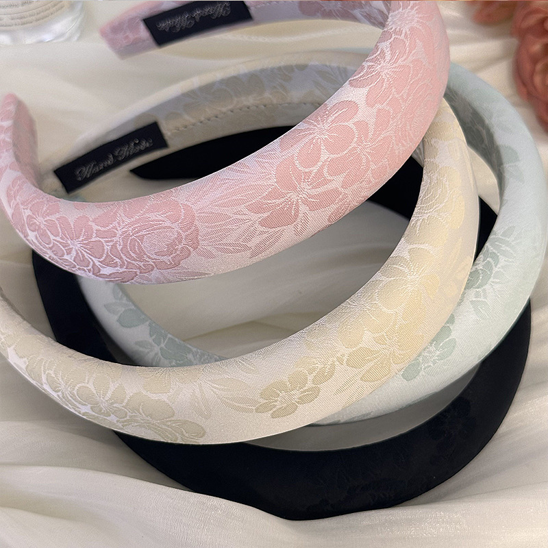 Fashion Women Embroidery Rose  - Embroidery Rose ulasan dan harga